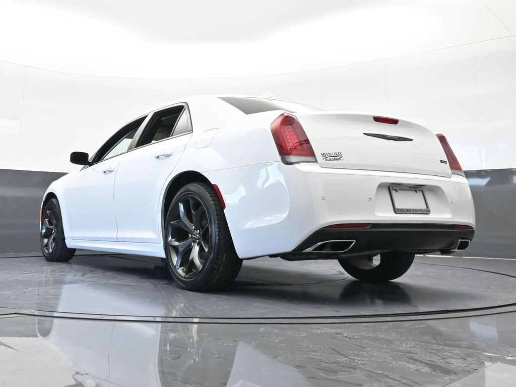 Used 2023 Chrysler 300 Touring L image 50