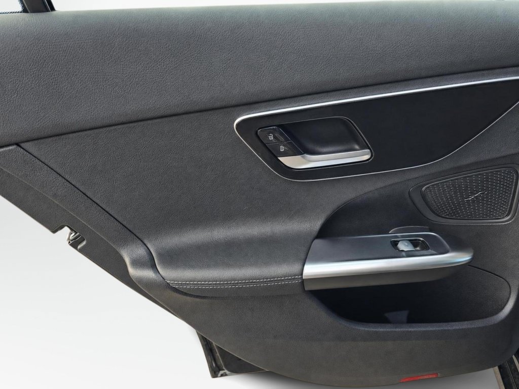 New 2026 Mercedes-Benz C 300 4MATIC Sedan image 19