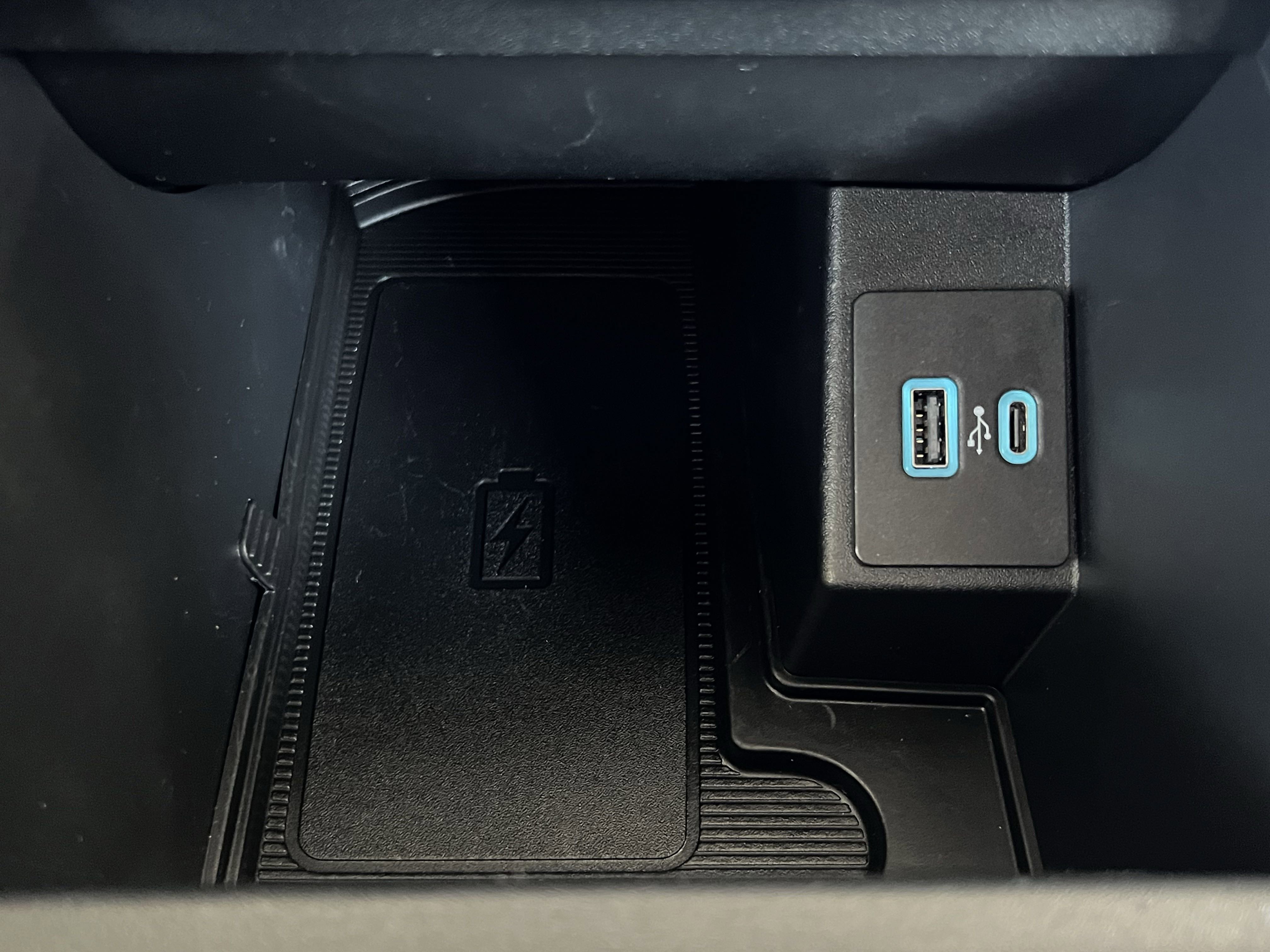 Used 2024 Ford Edge SEL w/ Convenience Package image 25