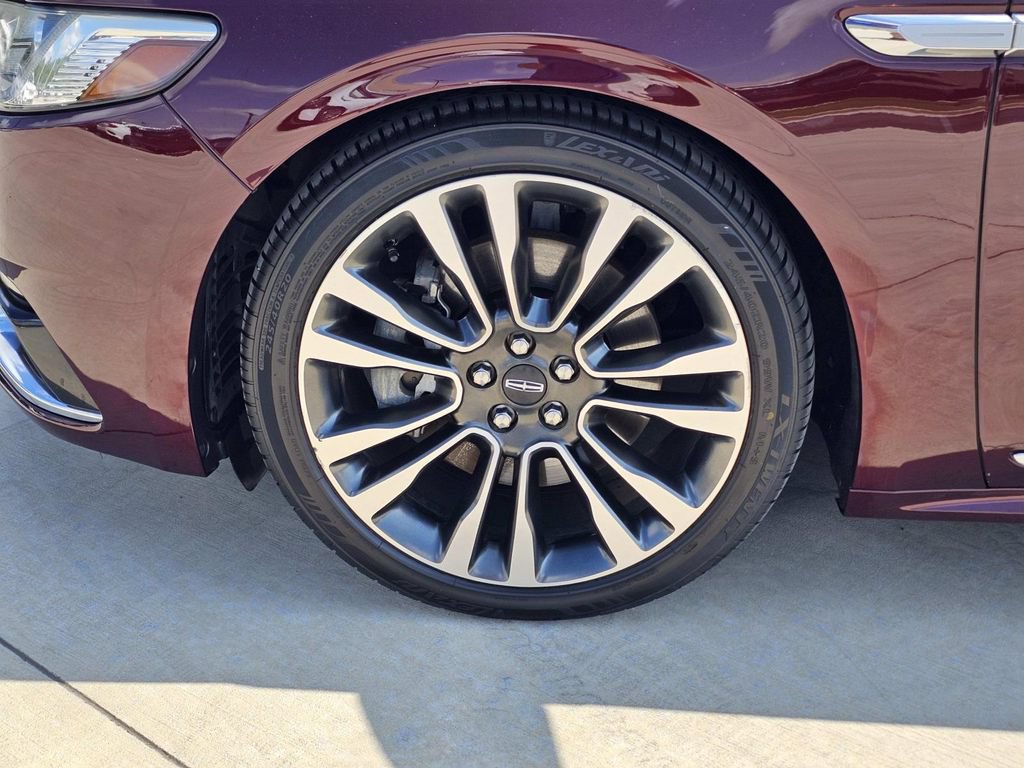 Used 2017 Lincoln Continental Select FWD image 7