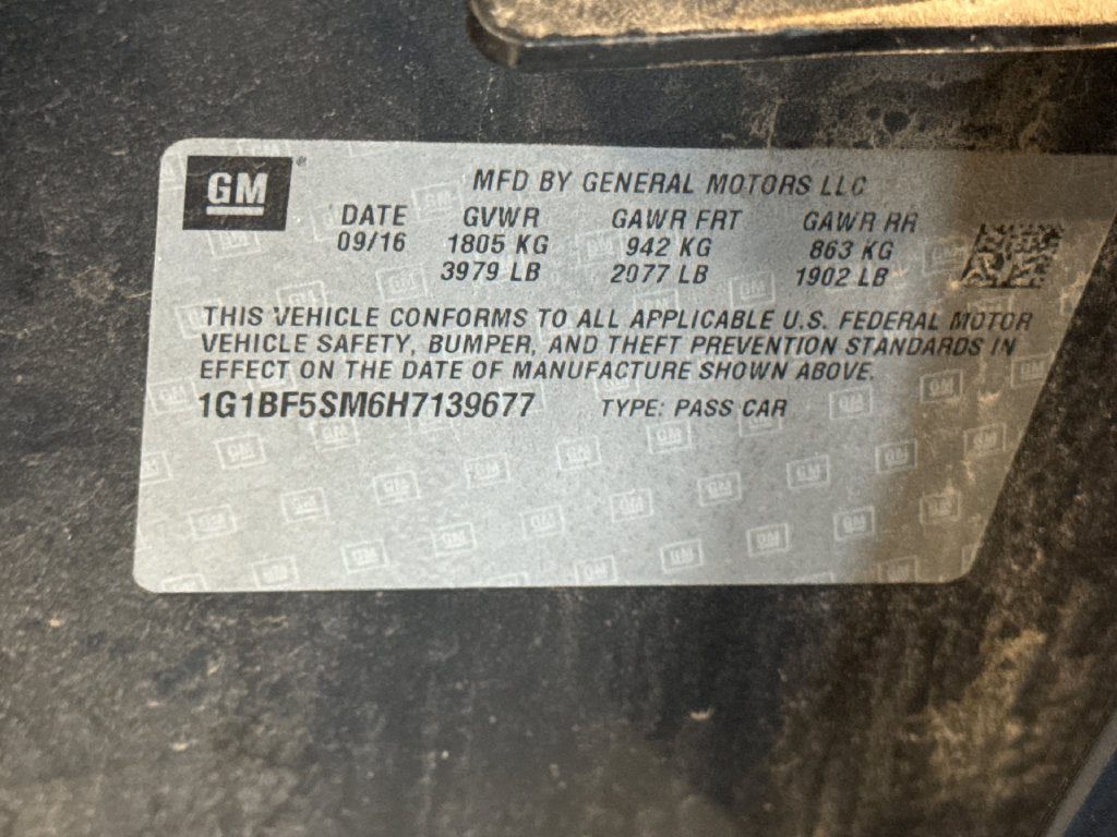 Used 2017 Chevrolet Cruze Premier FWD image 23