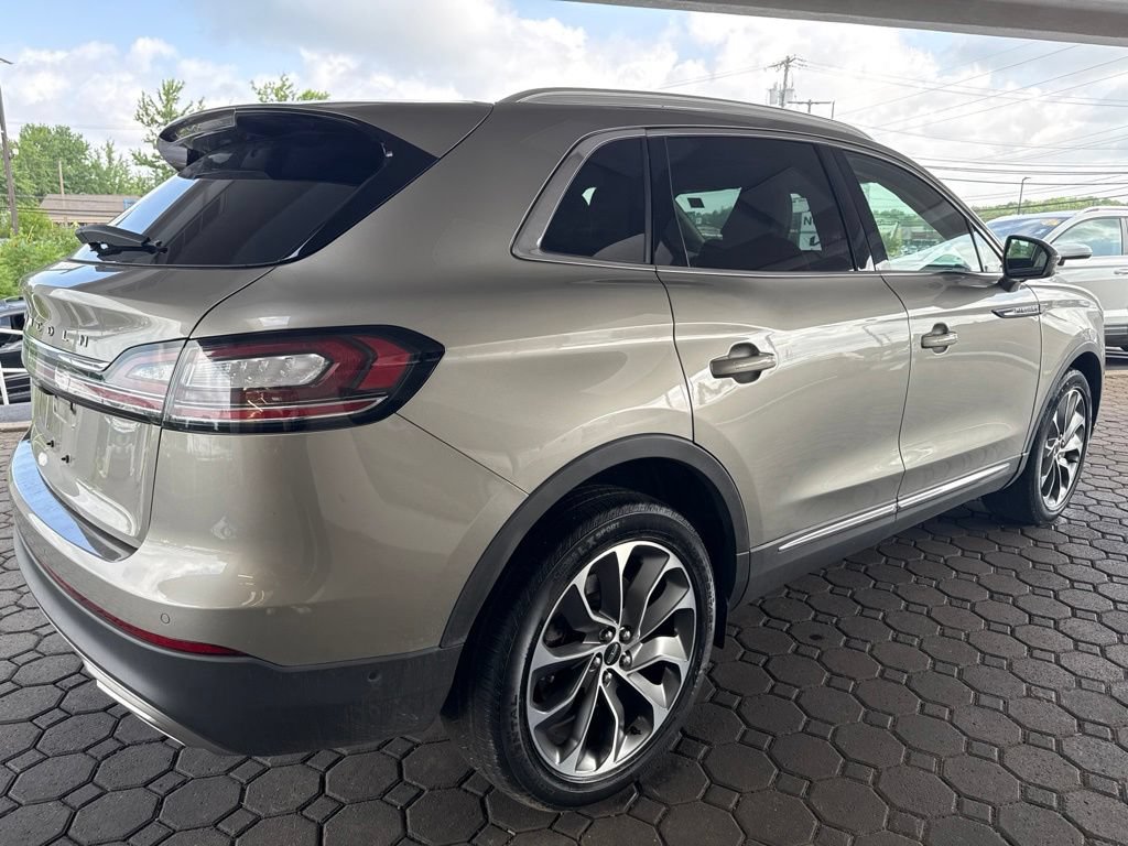 Used 2023 Lincoln Nautilus Reserve w/ Equipment Group 201A AWD/4WD image 5