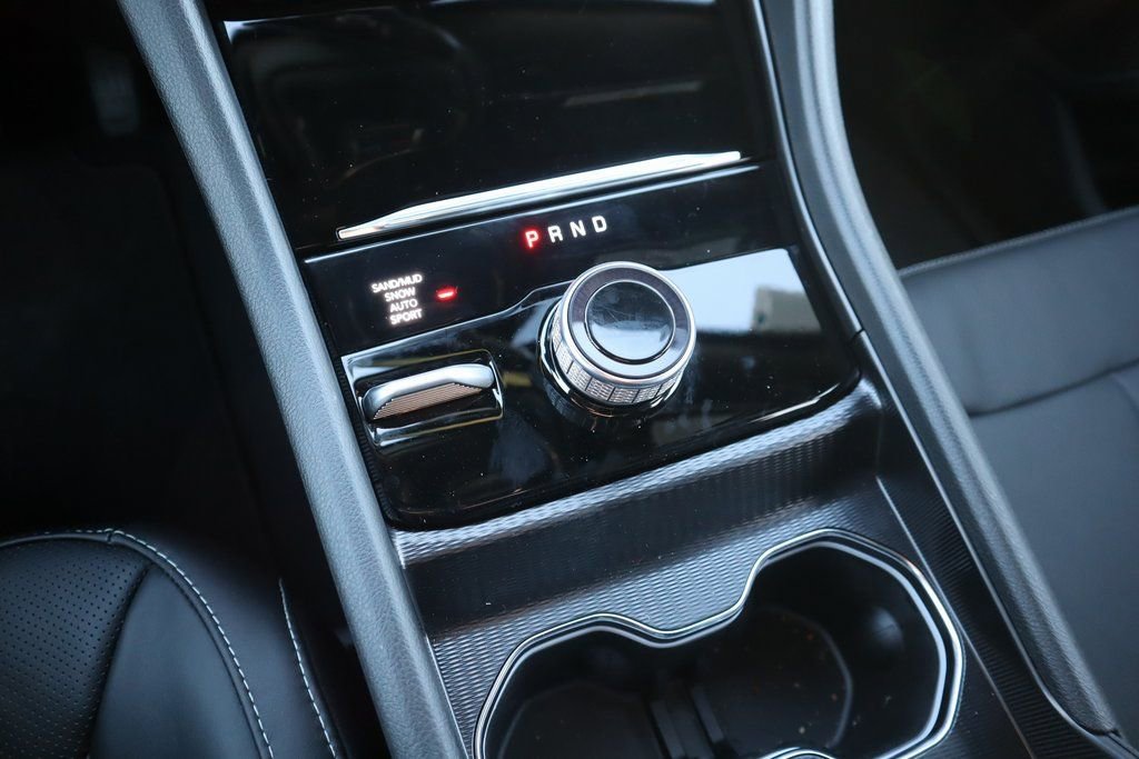 New 2026 Jeep Grand Cherokee Limited image 9