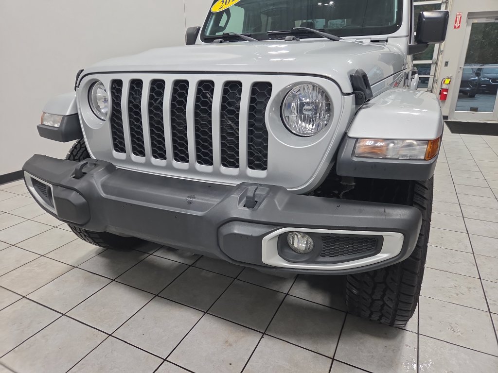 Used 2023 Jeep Gladiator Sport AWD/4WD image 21