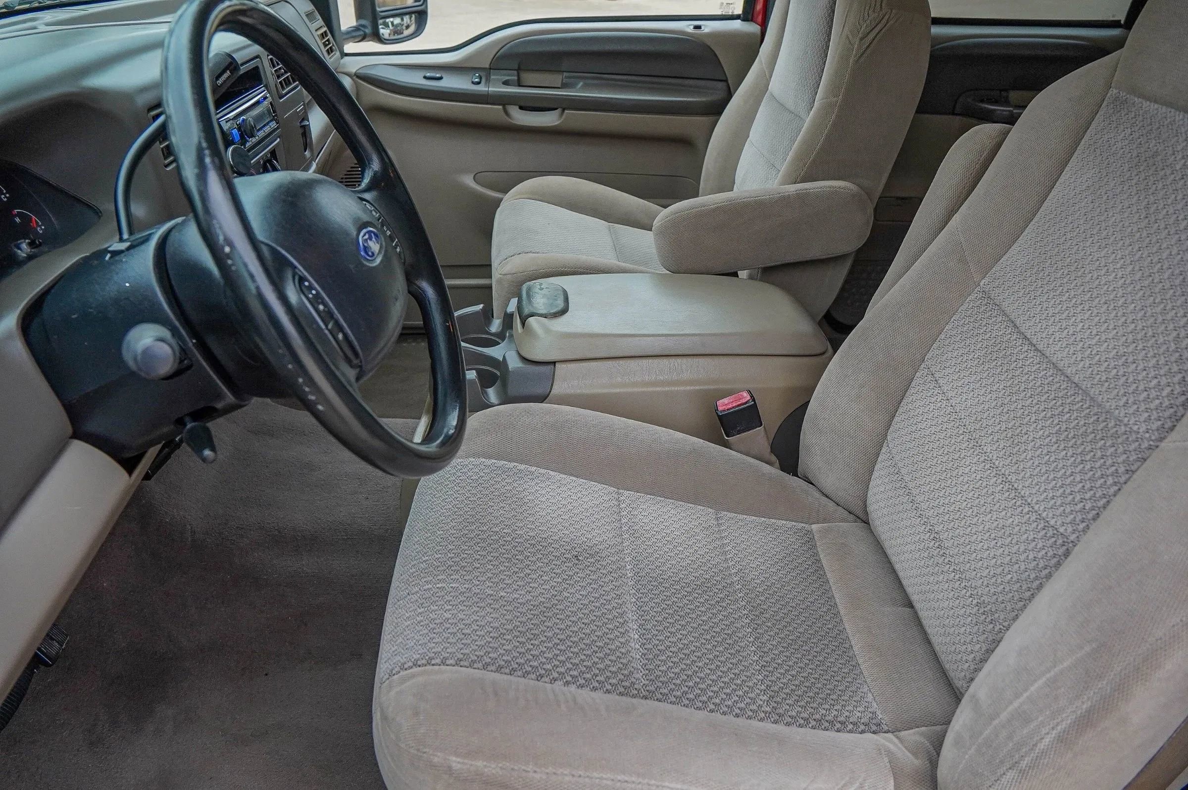 Used 2003 Ford F250 XLT image 21