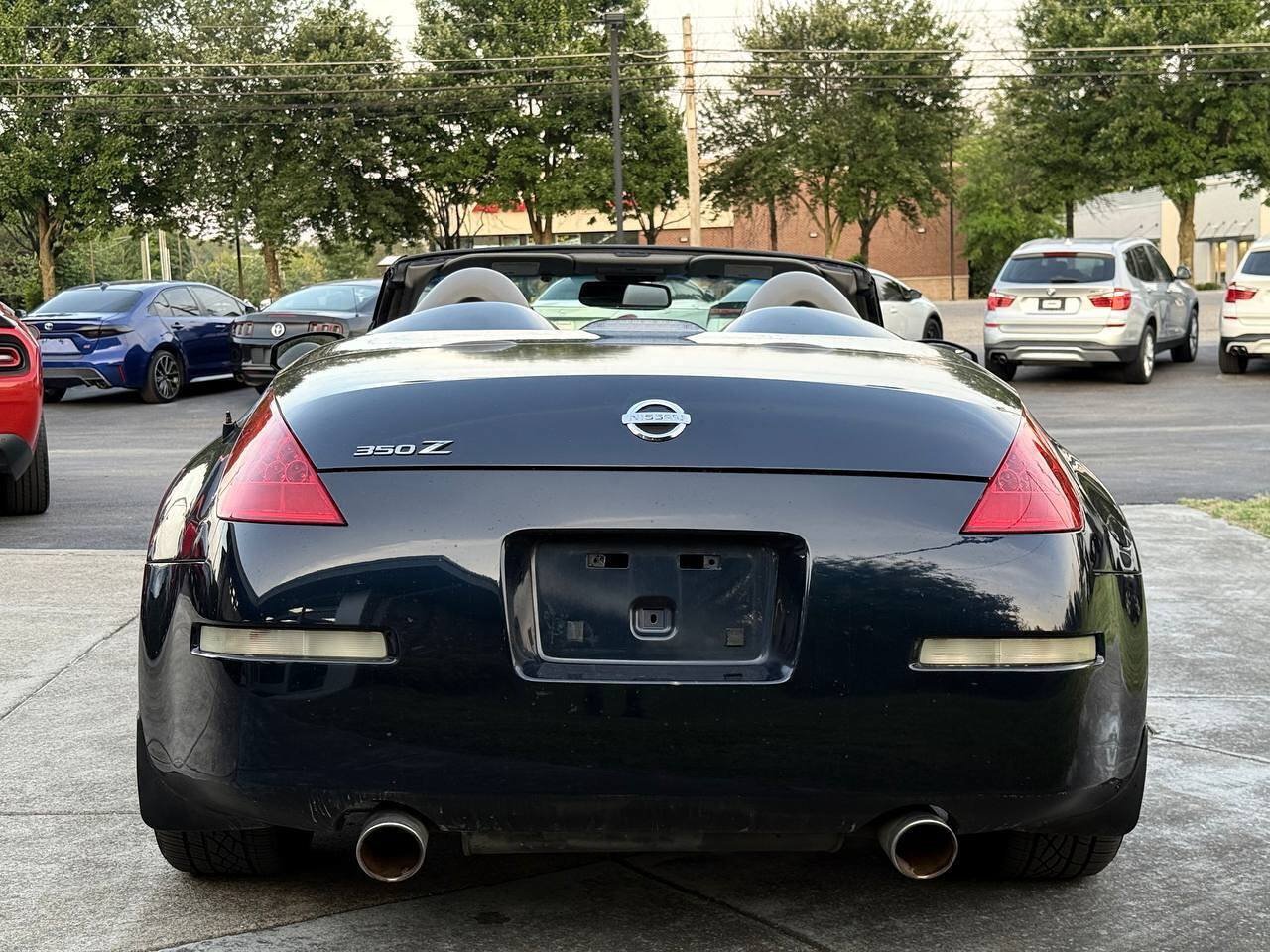 Used 2007 Nissan 350Z Touring RWD image 7