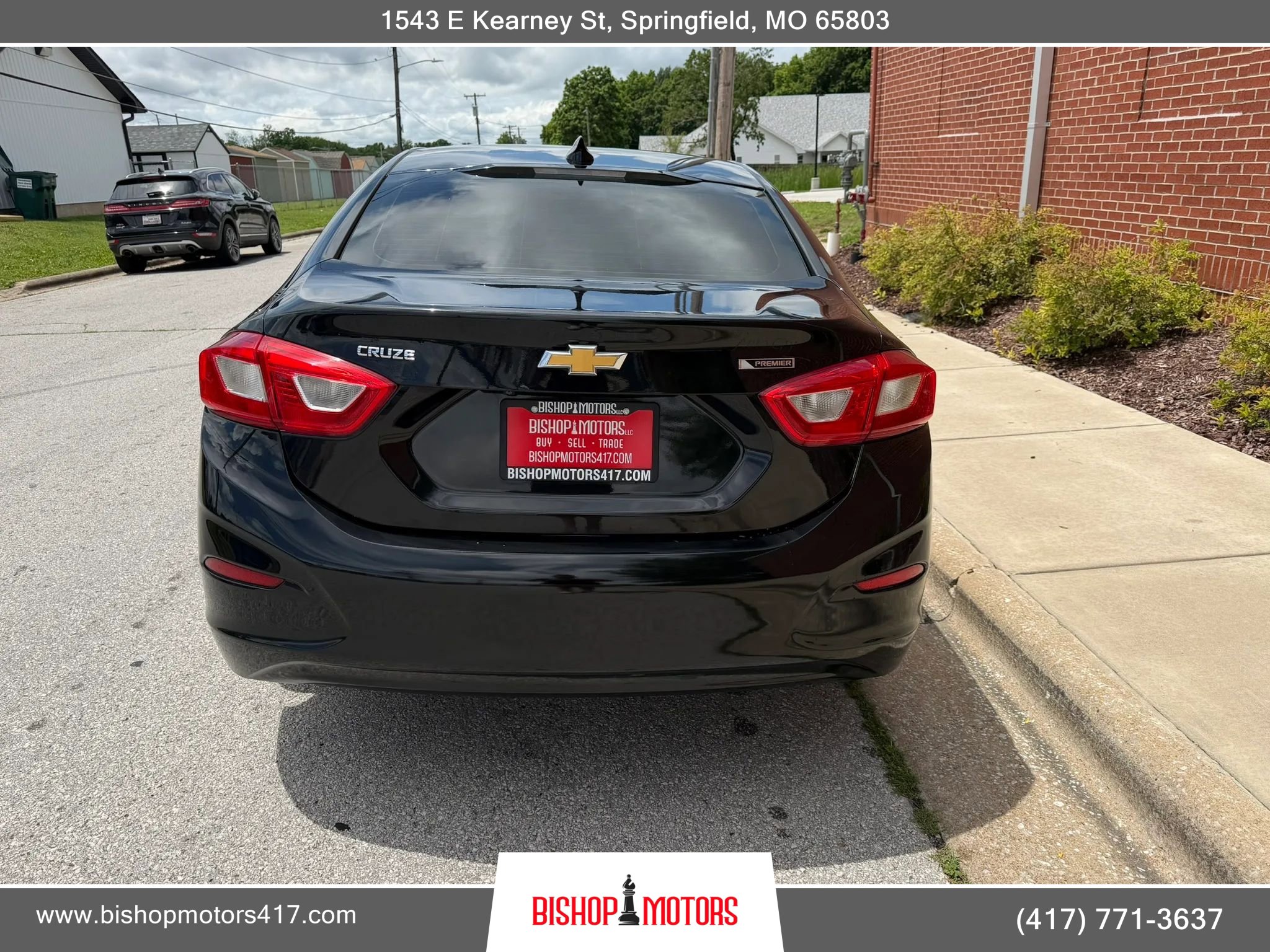 Used 2016 Chevrolet Cruze Premier w/ Enhanced Convenience Package FWD image 4