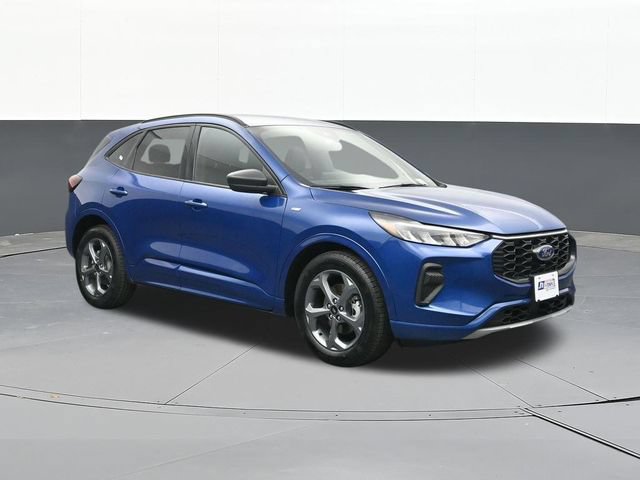 Used 2023 Ford Escape ST-Line w/ Tech Pack #1 FWD image 18