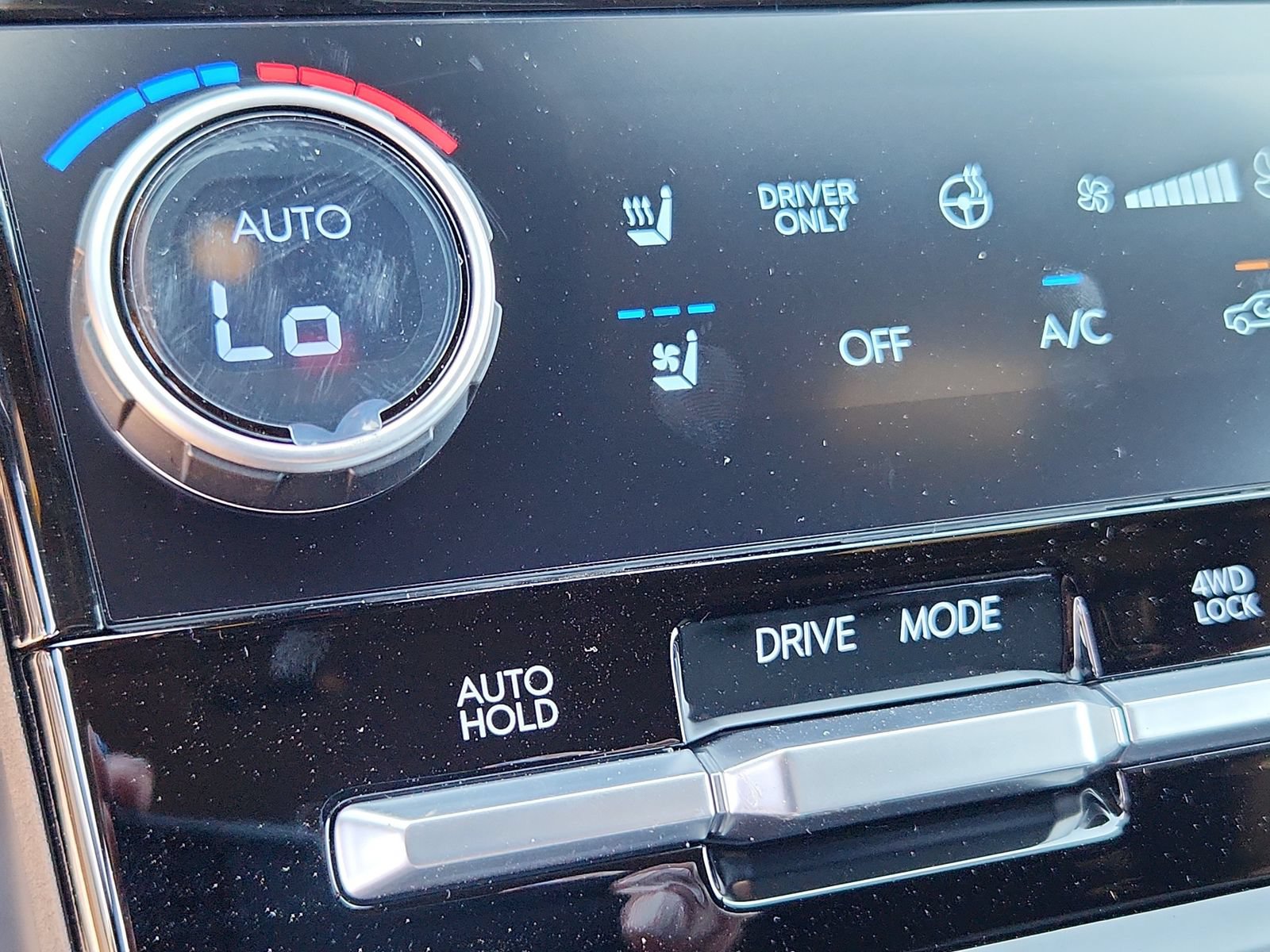 New 2026 Hyundai Santa Fe Calligraphy AWD/4WD image 17