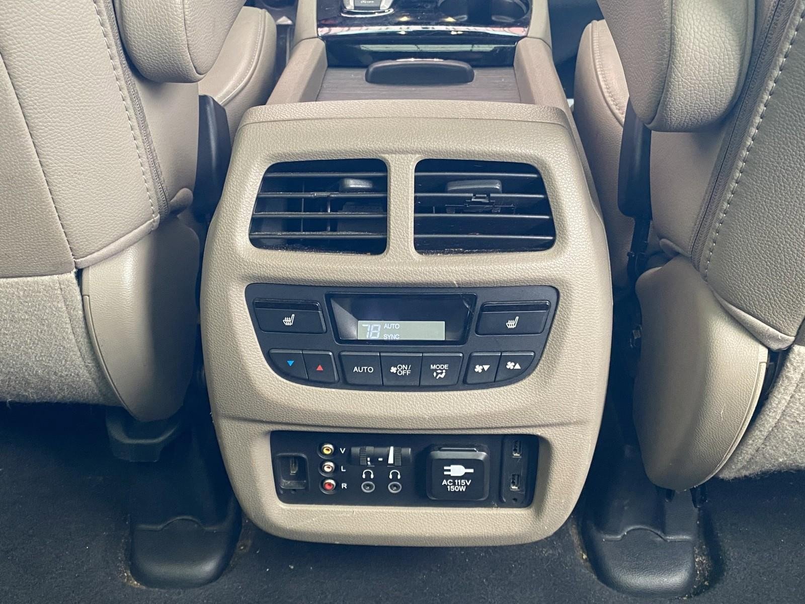 Used 2017 Honda Pilot Elite image 16