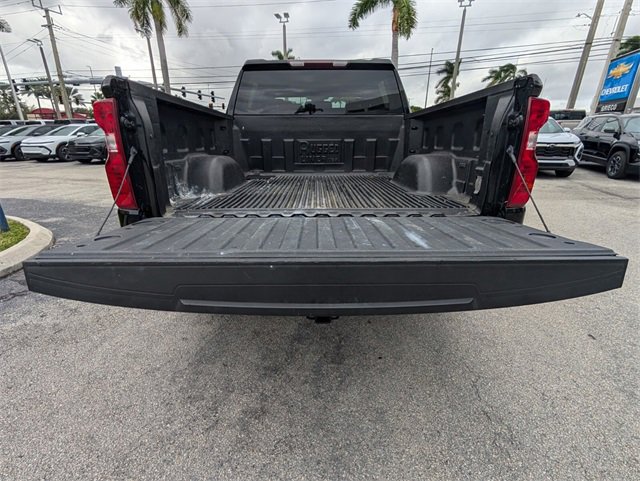 Used 2023 Chevrolet Silverado 1500 LT image 10