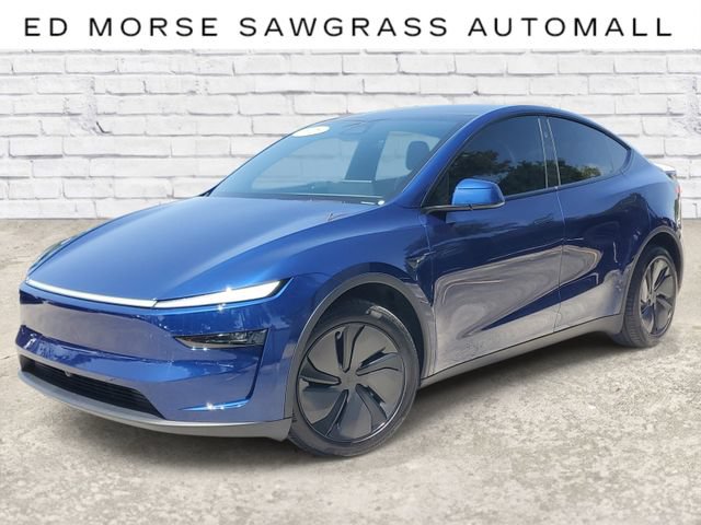 Used 2026 Tesla Model Y 2WD image 1