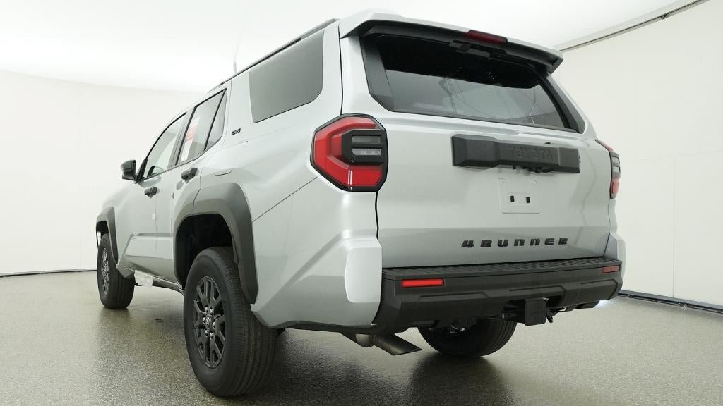 New 2026 Toyota 4Runner SR5 RWD image 22