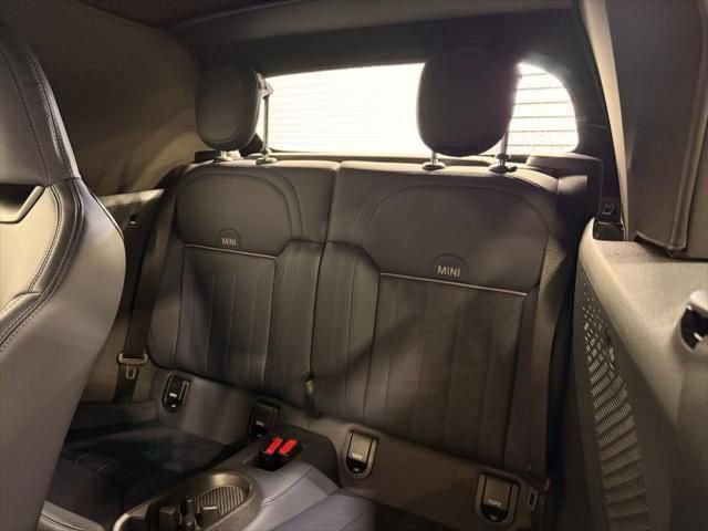 New 2026 MINI Cooper S image 19