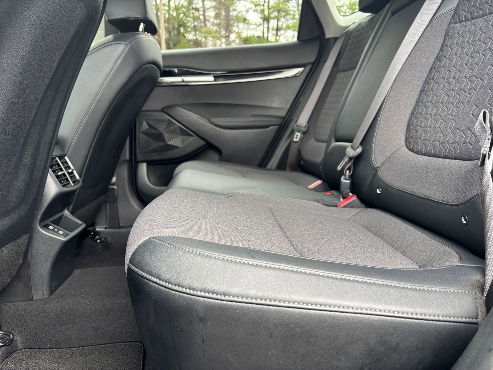 Used 2025 Kia Seltos S image 27