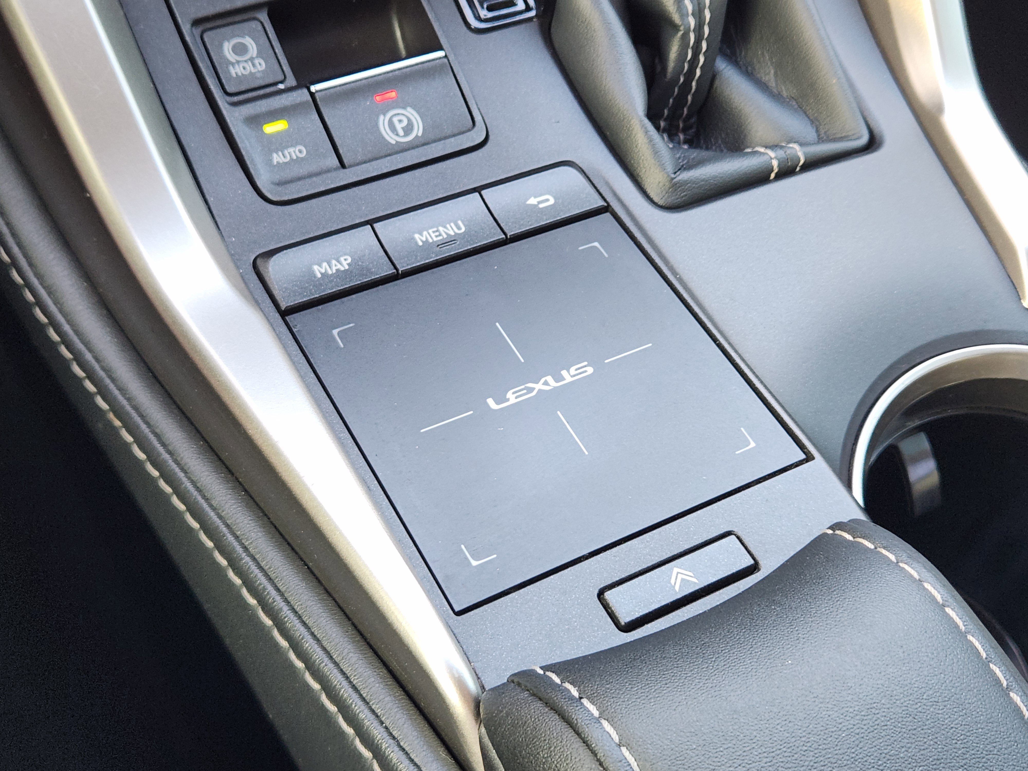 Used 2018 Lexus NX 300h AWD image 29