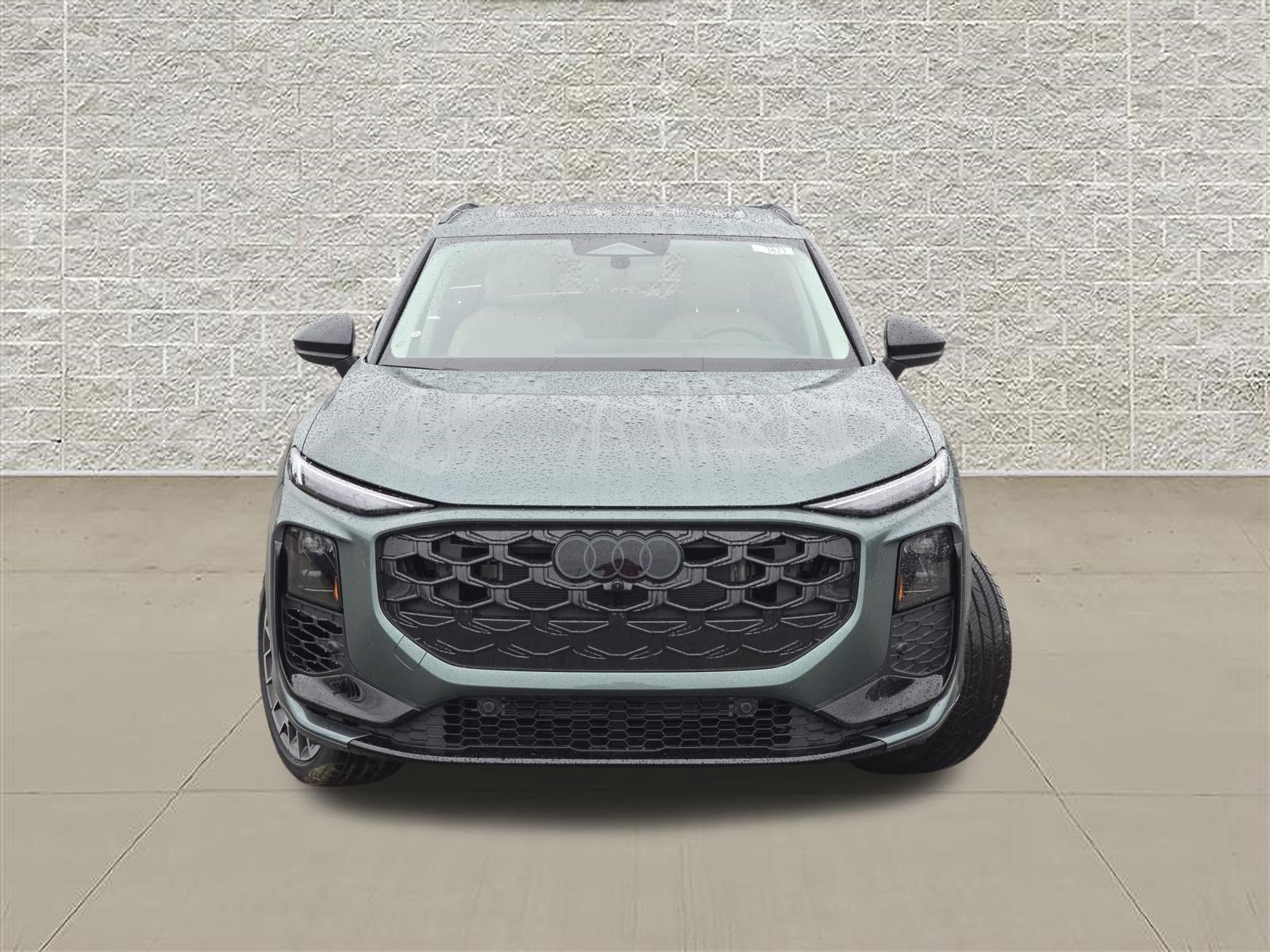 New 2026 Audi Q3 quattro 2.0T AWD/4WD image 2