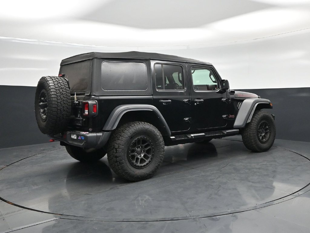 Used 2021 Jeep Wrangler Unlimited Rubicon w/ Xtreme Recon 35" Tire Package AWD/4WD image 26