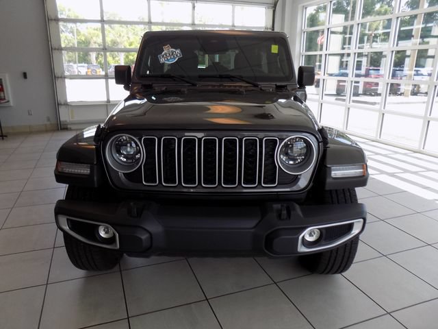 Certified 2025 Jeep Wrangler Unlimited Sahara AWD/4WD image 2