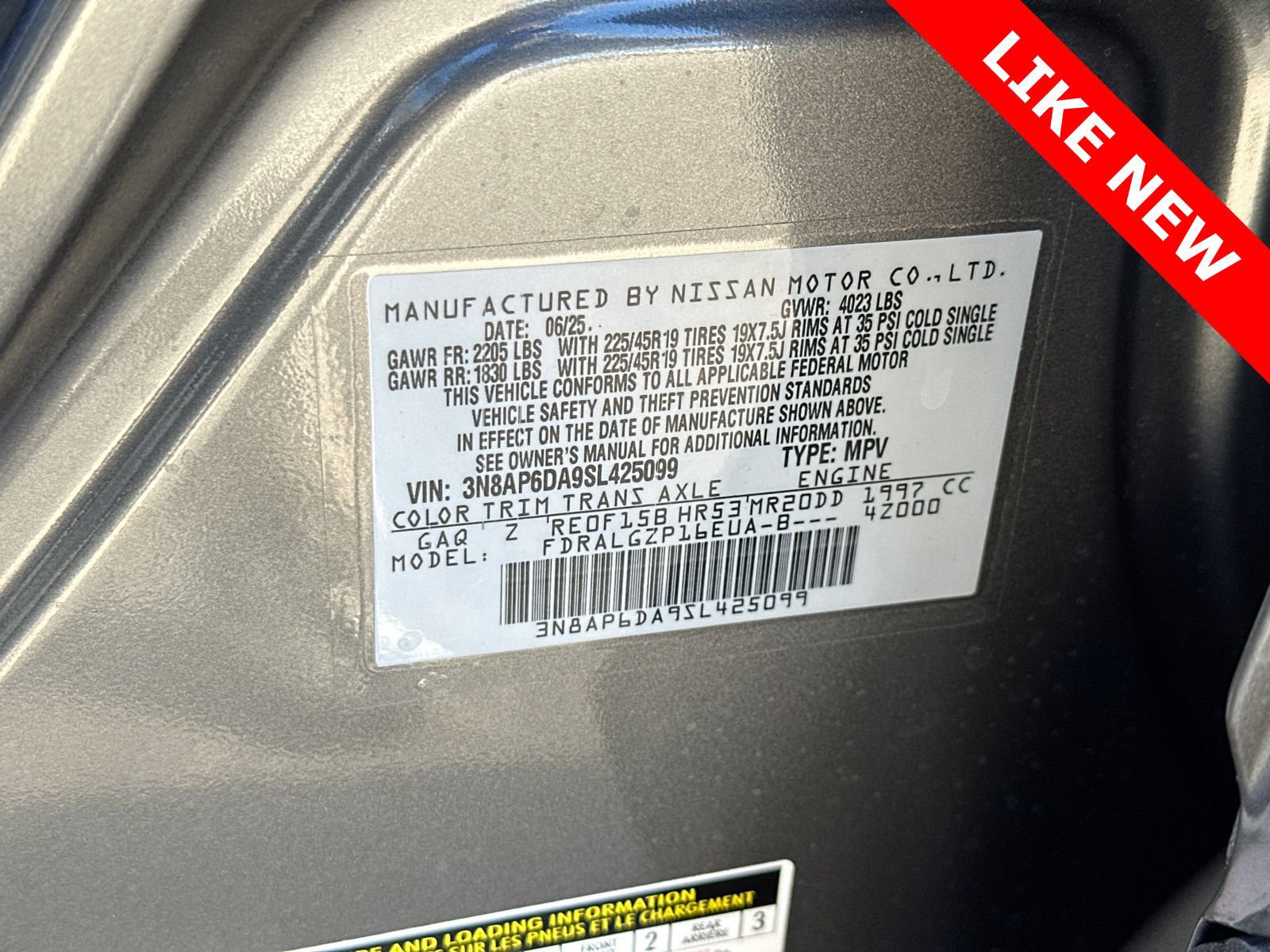 Certified 2025 Nissan Kicks SR image 33