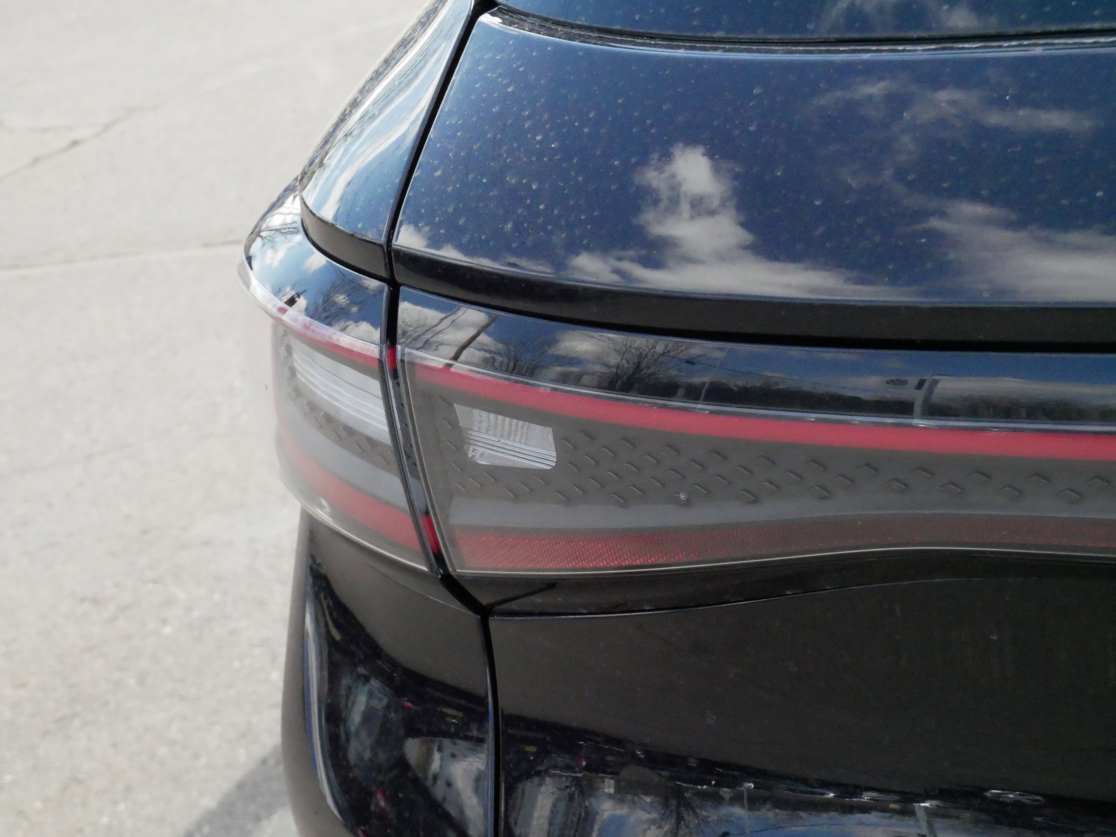 Certified 2023 Volkswagen ID.4 Pro S image 17