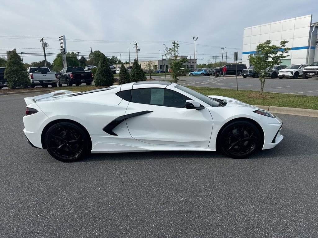 Used 2022 Chevrolet Corvette Stingray Premium Cpe w/ Z51 Performance Package image 7