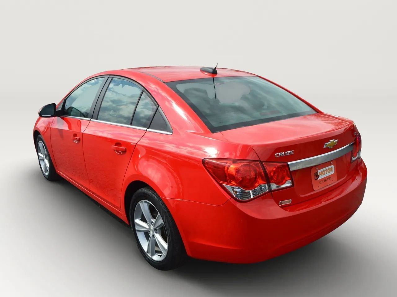 Used 2015 Chevrolet Cruze LT image 6