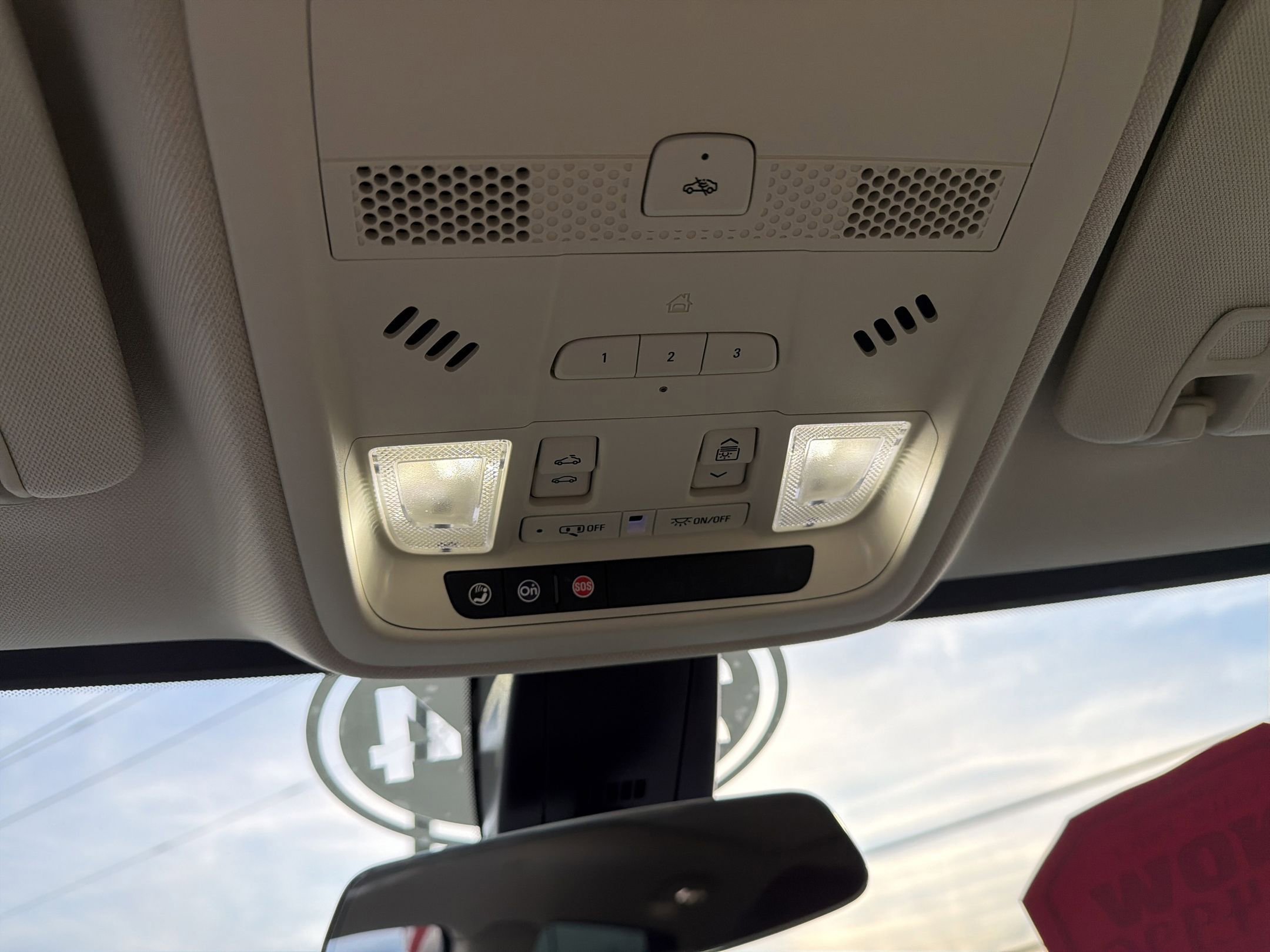 Certified 2024 Cadillac XT5 Premium Luxury w/ LPO, Floor Liner Package image 24