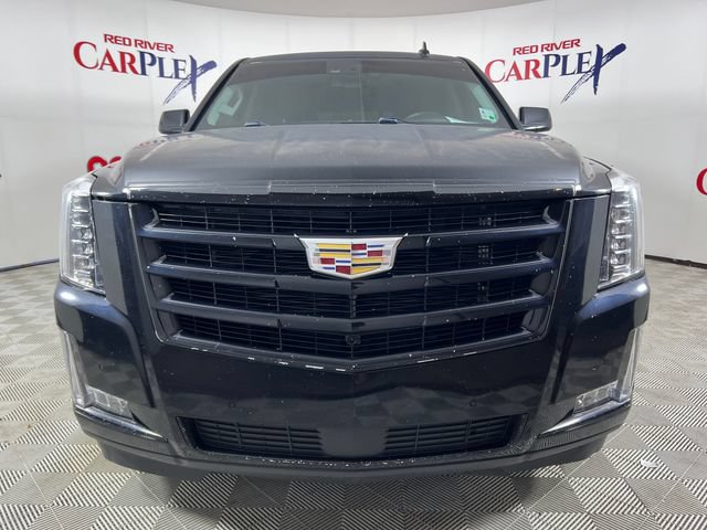 Used 2017 Cadillac Escalade Premium Luxury AWD/4WD image 2
