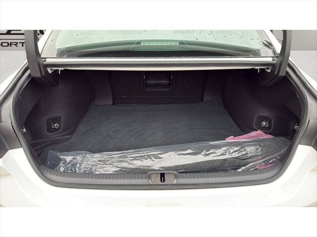 Certified 2023 Lexus ES 350 w/ Premium Package FWD image 18