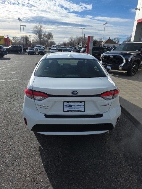 Used 2022 Toyota Corolla LE image 5