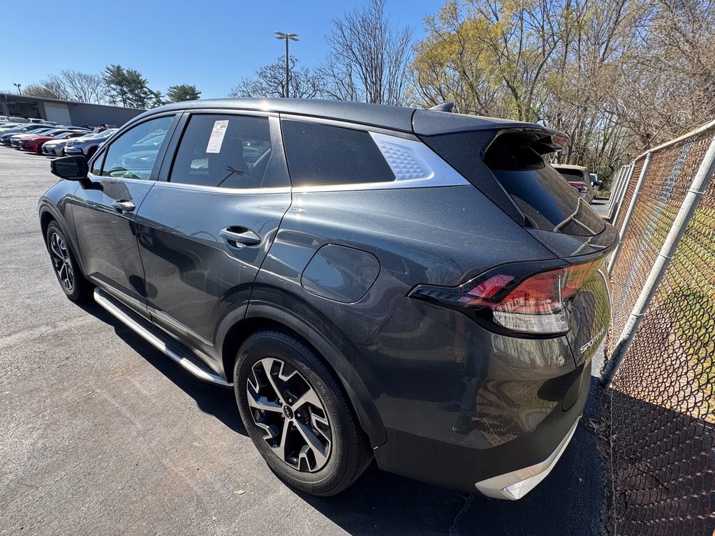 Certified 2023 Kia Sportage EX image 6