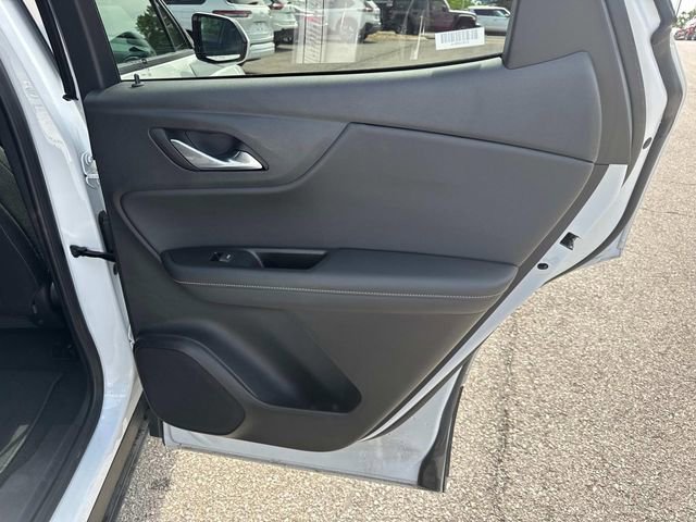 Used 2025 Chevrolet Blazer LT image 20
