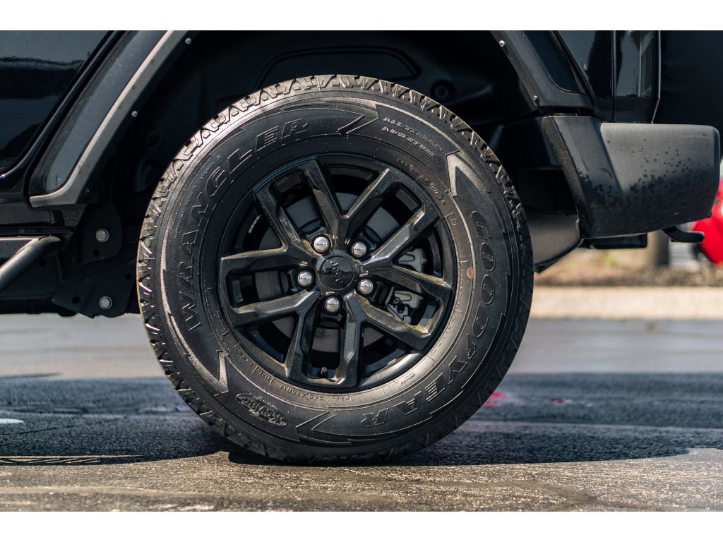 Used 2023 Jeep Wrangler Unlimited Sport AWD/4WD image 5