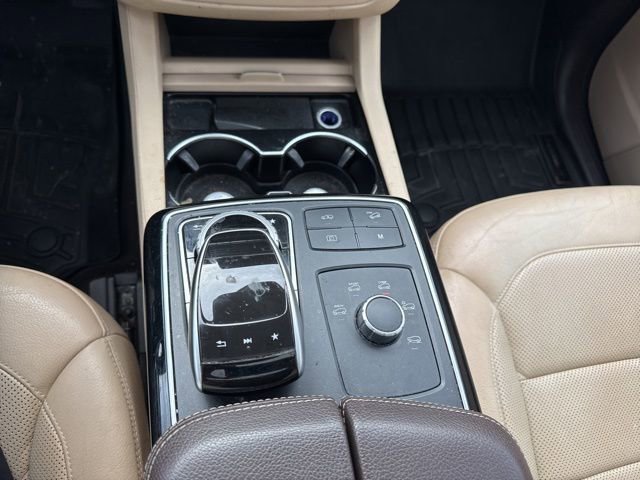 Used 2018 Mercedes-Benz GLS 450 4MATIC image 28