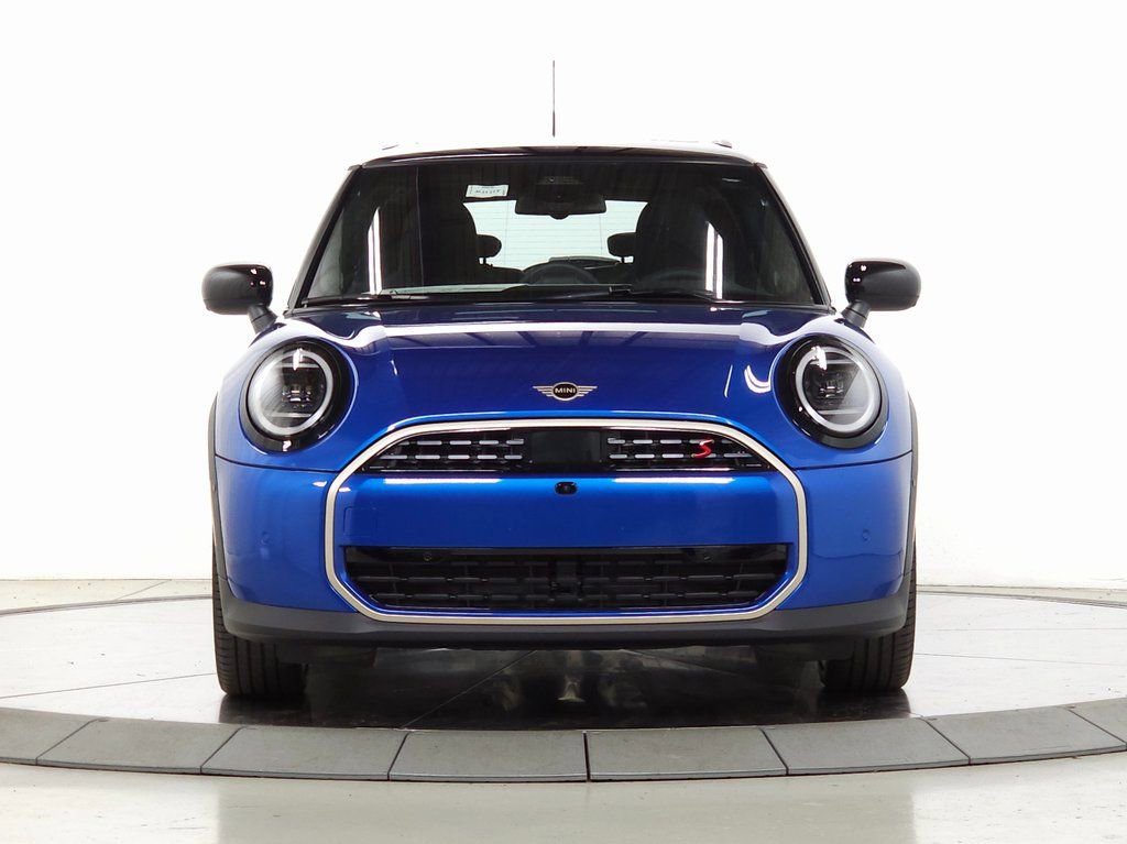 Used 2025 MINI Cooper S FWD image 2