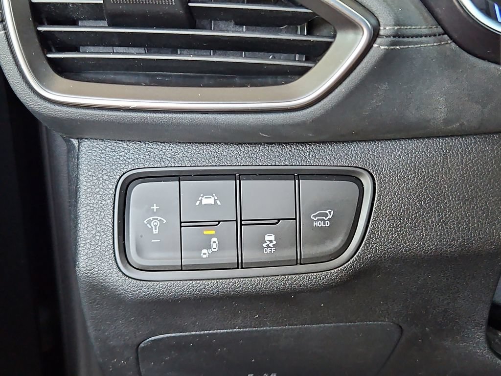 Used 2019 Hyundai Santa Fe Limited FWD image 14