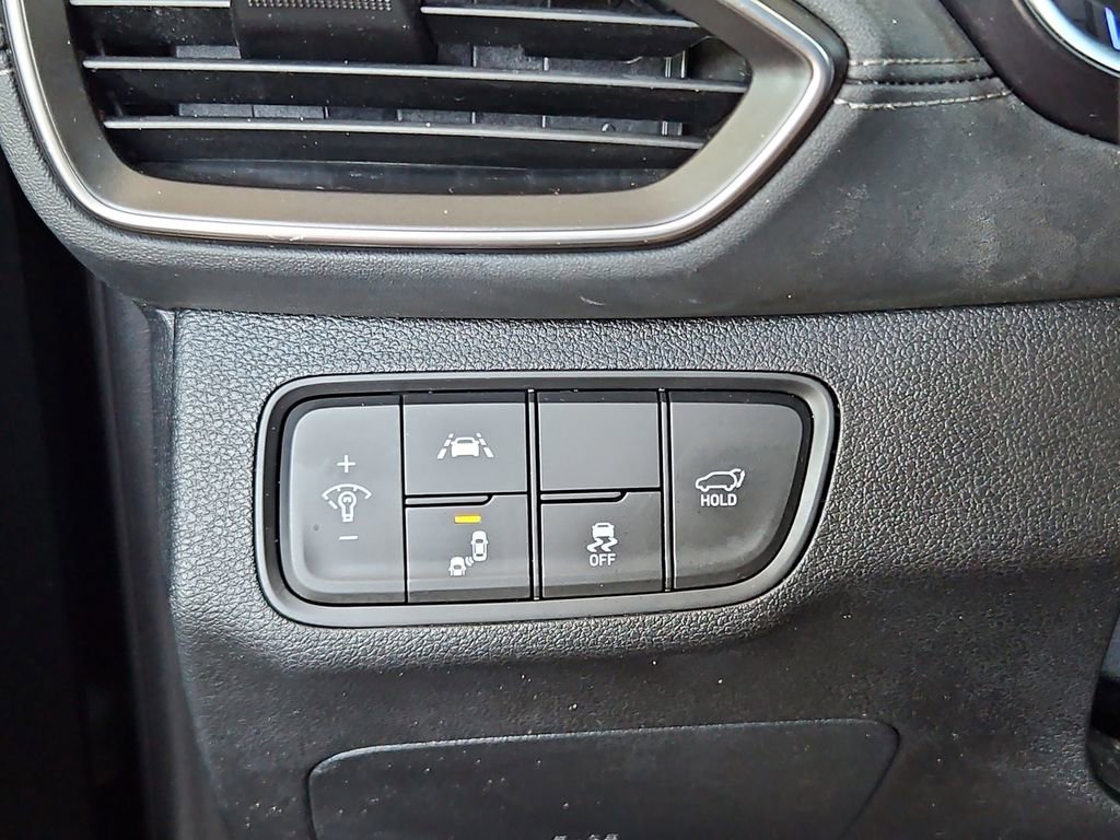 Used 2019 Hyundai Santa Fe Limited FWD image 14