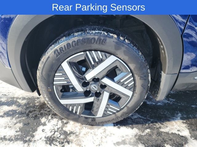 Certified 2025 Nissan Kicks SV w/ Charging Package image 10