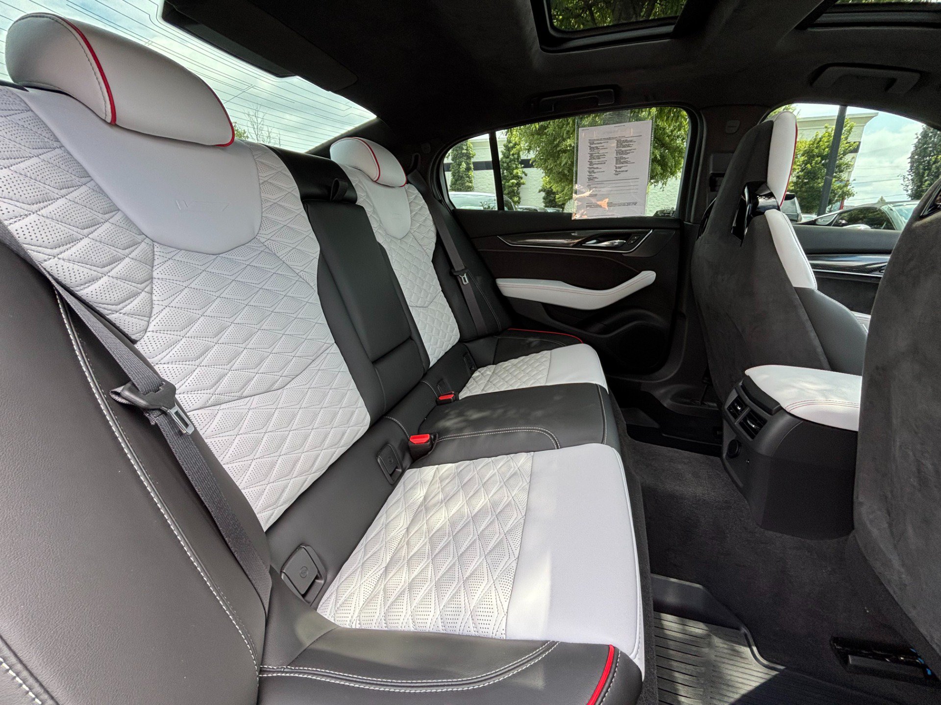 Used 2022 Cadillac CT5 V Blackwing RWD image 25
