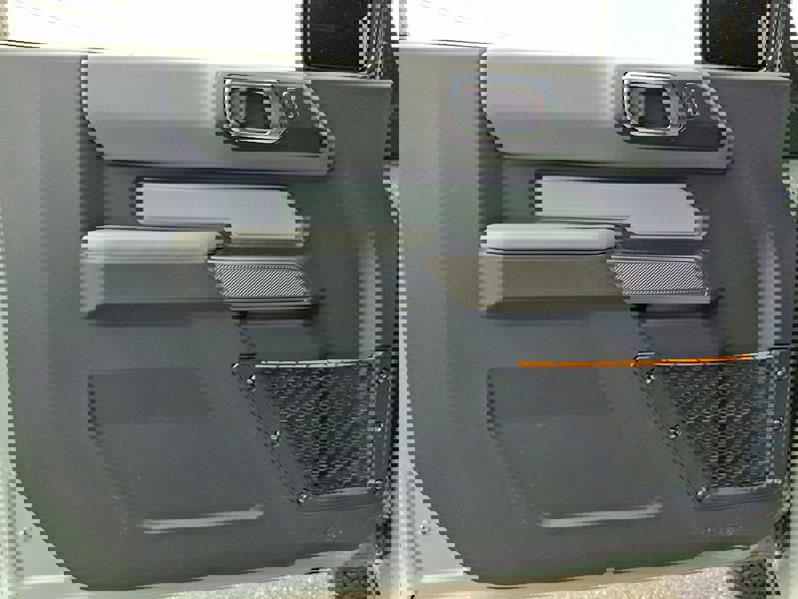 Used 2023 Ford Bronco Badlands image 13