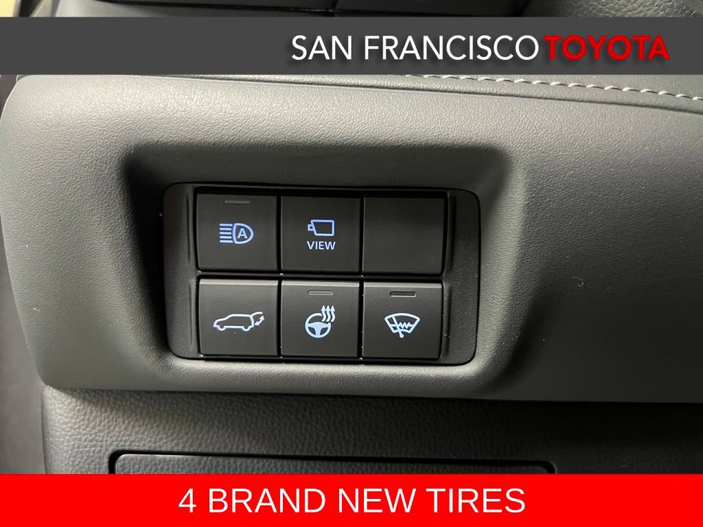 Used 2022 Toyota Highlander Platinum AWD/4WD image 36