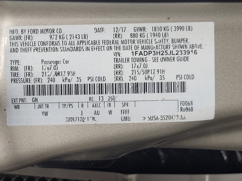 Used 2018 Ford Focus SEL FWD image 33