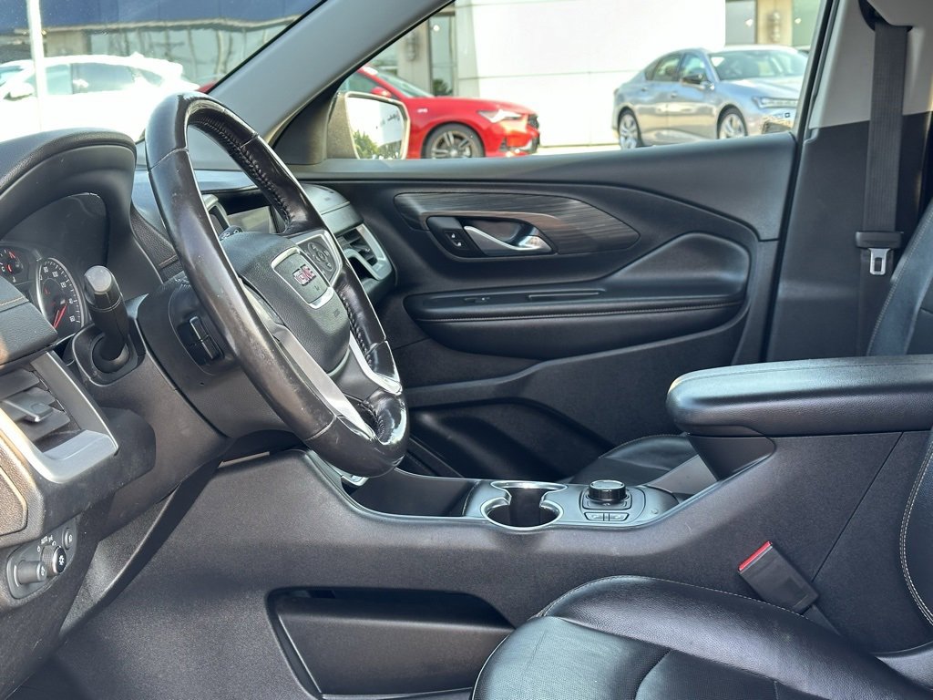 Used 2019 GMC Terrain SLT w/ Preferred Package image 9