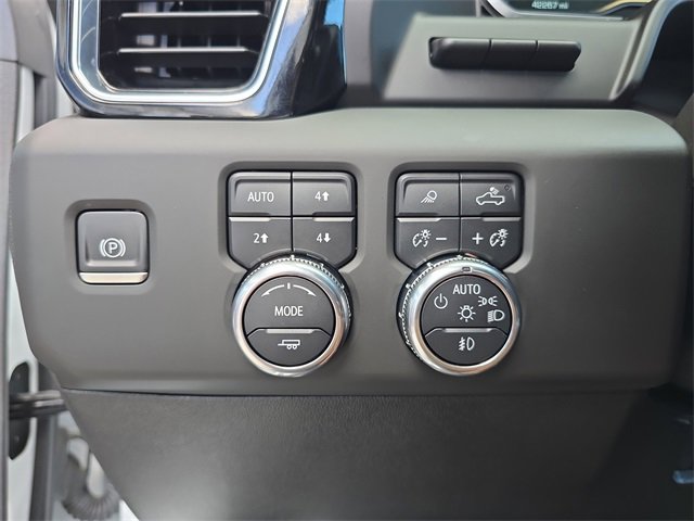 Certified 2024 GMC Sierra 3500 Denali Ultimate image 25