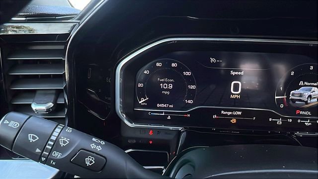 Used 2023 GMC Sierra 1500 SLE image 30