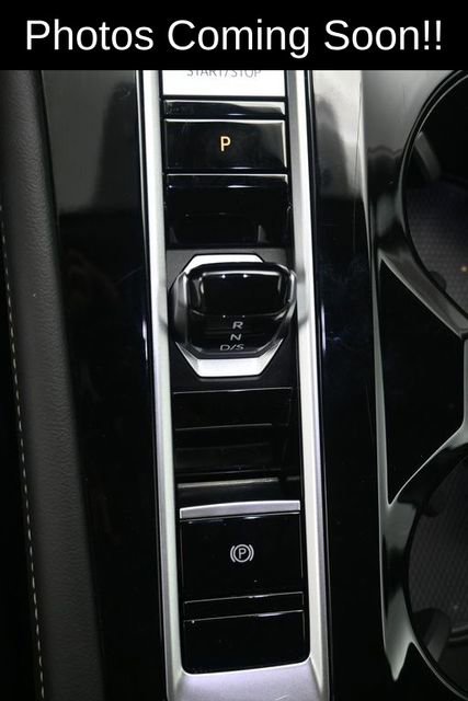 Used 2025 Volkswagen Atlas SEL image 14