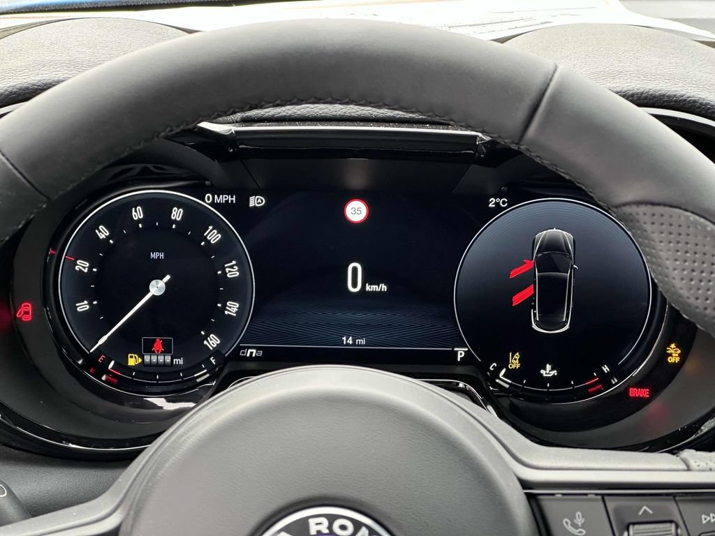 New 2025 Alfa Romeo Tonale w/ Premium Package AWD/4WD image 13