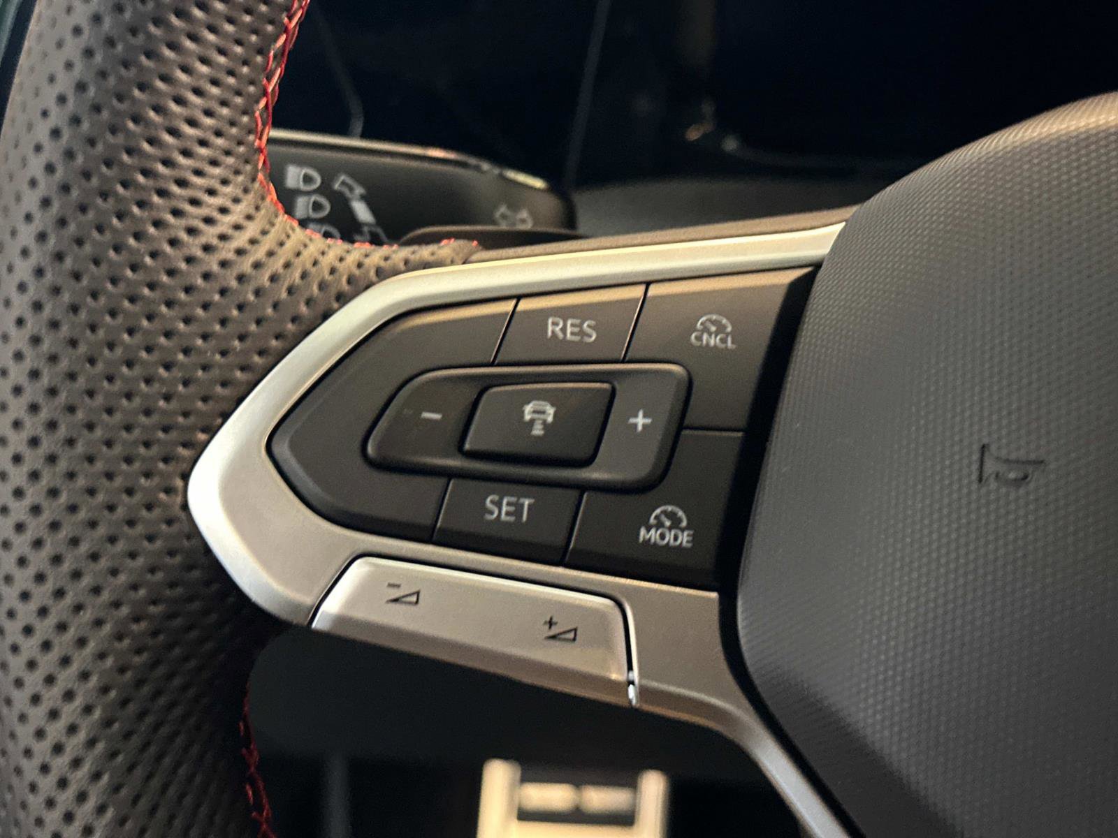 New 2025 Volkswagen GTI SE image 21