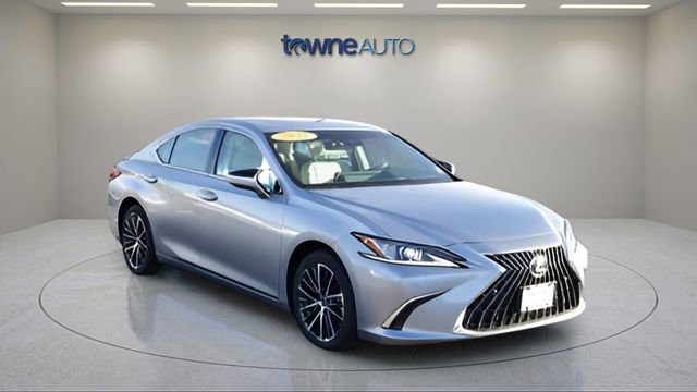 Used 2025 Lexus ES 300h w/ Premium Package image 33